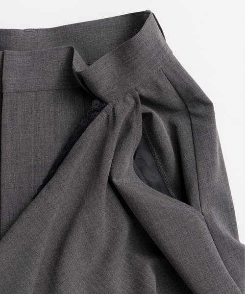 MAISON SPECIAL(メゾンスペシャル)の「Wrap Drape Skirt Pants/ラップドレープスカートパンツ(その他パンツ・レディース・ブラック/グレー・36/38)」の20枚目の写真