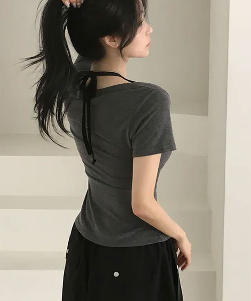 VIVID LADY(ビビッドレディー)の「ホルターネックドッキング 半袖Tシャツ(Tシャツ/カットソー・レディース・チャコールグレー/グレー/ブラック/ブルー・FREE)」の13枚目の写真