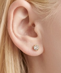 YU-KA:ラウンドベゼルピアス Round bezel earrings