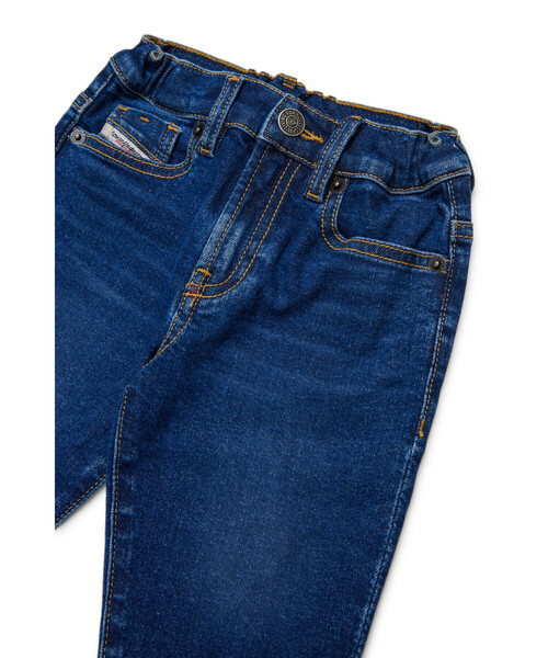 DIESEL(ディーゼル)の「ベビー デニムパンツ D-GALE-B(デニムパンツ・キッズ・インディゴブルー・36M/24M)」の3枚目の写真
