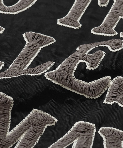 KRIFF MAYER(クリフメイヤー)の「刺繍コーチJK(ナイロンジャケット・メンズ・サンドベージュ/ブラック/オリーブ・X-LARGE/LARGE/MEDIUM)」の15枚目の写真