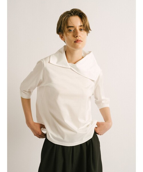 mizuiroind(ミズイロインド)の「mizuiro ind ドレープカラープルオーバー(Tシャツ/カットソー・レディース・ブラック/オフホワイト/ネイビー/ブルー・FREE)」の1枚目の写真