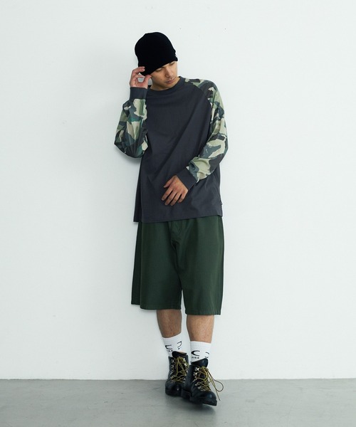 XLARGE(エクストララージ)の「GRADATION CAMO L/S TEE(Tシャツ/カットソー・メンズ・ブルー/チャコール・L/M/XL/S)」の3枚目の写真