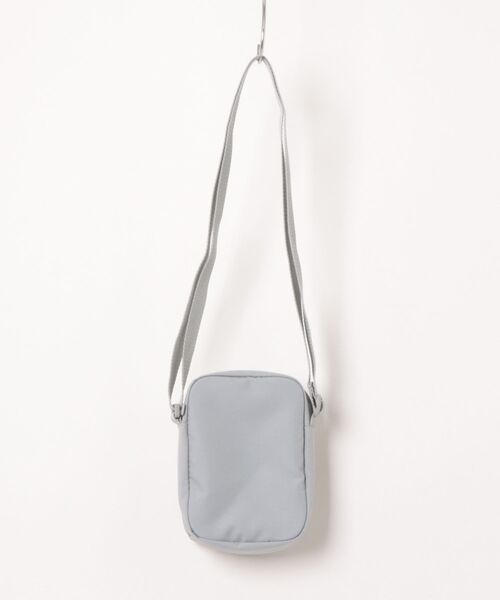 adidas(アディダス)の「ADIDAS ウェア アディダス U AC CLASSIC FESTIVALBAG バッグ KS6903 GREY2(ボディバッグ/ウエストポーチ・メンズ・グレー・FREE)」の2枚目の写真