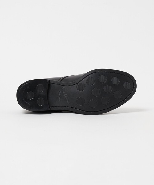 UNITED ARROWS(ユナイテッドアローズ)の「パンチド キャップトゥ シューズ UA COZY(ドレスシューズ・メンズ・ブラック・6h/8/8h/7/7h)」の6枚目の写真
