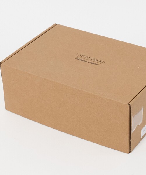 UNITED ARROWS(ユナイテッドアローズ)の「パンチド キャップトゥ シューズ UA COZY(ドレスシューズ・メンズ・ブラック・6h/8/8h/7/7h)」の10枚目の写真