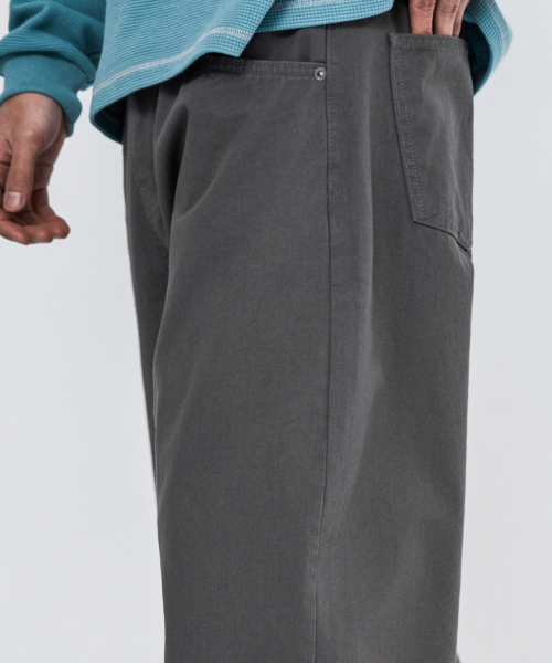 WAAR（ワール）の「M293 チノワイドコットンパンツ_トープ（その他パンツ・メンズ・その他・LARGE/MEDIUM/SMALL）」の11枚目の写真