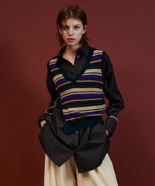 MAISON SPECIAL（メゾンスペシャル）の「Multi-Border Knit Vest/マルチボーダーニットベスト（ニット/セーター・レディース・レッド/ブラック/グリーン・FREE）」の3枚目の写真