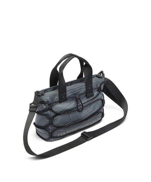 DIESEL(ディーゼル)の「メンズ トートバッグ TECH-D TOTE S X(トートバッグ・メンズ・ブラック系その他/ブラック・FREE)」の14枚目の写真