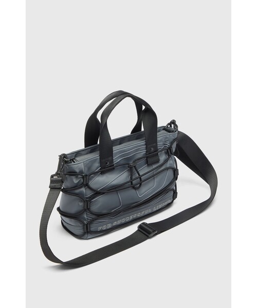 DIESEL(ディーゼル)の「メンズ トートバッグ TECH-D TOTE S X(トートバッグ・メンズ・ブラック系その他/ブラック・FREE)」の6枚目の写真