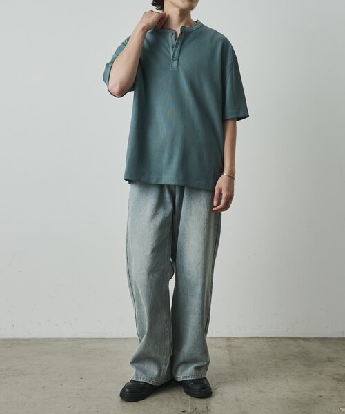 COLONY 2139(コロニートゥーワンスリーナイン)の「カットリブ半袖ヘンリーネック(Tシャツ/カットソー・メンズ・グレー/ブラック/ホワイト・LARGE/MEDIUM)」の6枚目の写真