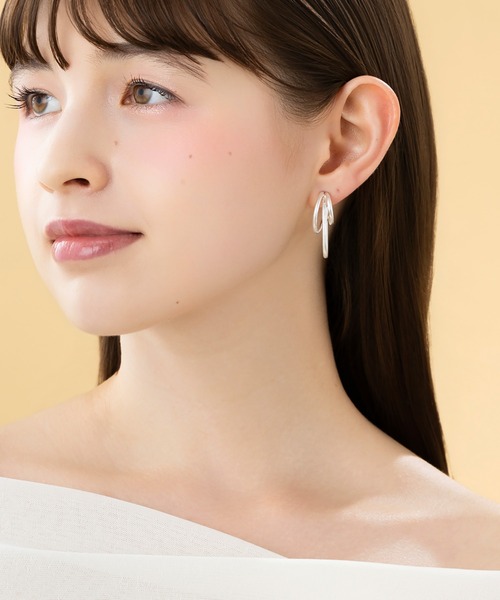 LA MUe(ラミュー)の「【LA MUE】ニッケルフリー マット メタル フープ ピアス(ピアス(両耳用)・レディース・シルバー/ゴールド・FREE)」の8枚目の写真