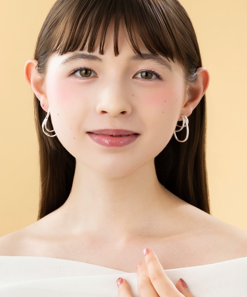 LA MUe(ラミュー)の「【LA MUE】ニッケルフリー マット メタル フープ ピアス(ピアス(両耳用)・レディース・シルバー/ゴールド・FREE)」の10枚目の写真