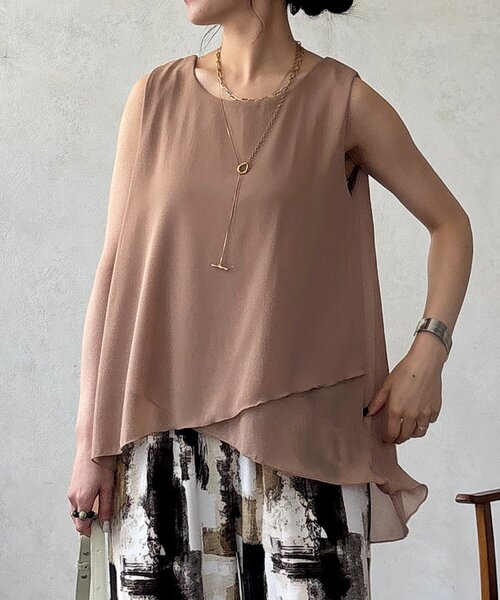 un dix cors(アンディコール)の「シフォンレイヤードタンク(シャツ/ブラウス・レディース・ブラック/グリーン/モカ/ホワイト系その他・FREE)」の4枚目の写真