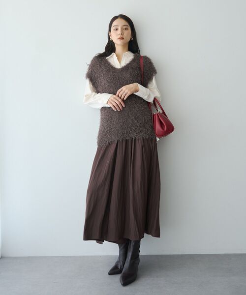 YECCA VECCA(イェッカヴェッカ)の「サテンギャザーパンツ(その他パンツ・レディース・ネイビー/ブラウン・FREE)」の4枚目の写真
