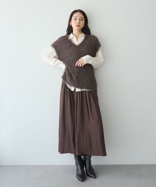 YECCA VECCA(イェッカヴェッカ)の「サテンギャザーパンツ(その他パンツ・レディース・ネイビー/ブラウン・FREE)」の6枚目の写真