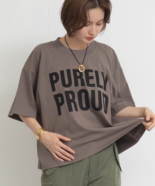 Re Fiina(フィーナ)の「PURELYモックTシャツ(Tシャツ/カットソー・レディース・ホワイト/ブラウン/サックスブルー・FREE)」の2枚目の写真