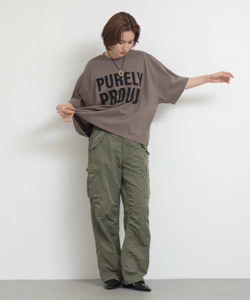 Re Fiina(フィーナ)の「PURELYモックTシャツ(Tシャツ/カットソー・レディース・ホワイト/ブラウン/サックスブルー・FREE)」の13枚目の写真