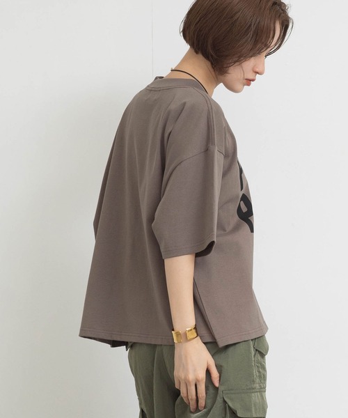 Re Fiina(フィーナ)の「PURELYモックTシャツ(Tシャツ/カットソー・レディース・ホワイト/ブラウン/サックスブルー・FREE)」の15枚目の写真