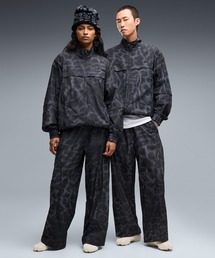 PUMA プーマ ユニセックス セラレーター AOP トラックパンツ