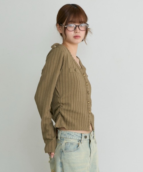 RAY CASSIN(レイカズン)の「VネックナポレオンロングTシャツ/カーディガン(Tシャツ/カットソー・レディース・ブラック/カーキ/アイボリー/チャコールグレー・FREE)」の22枚目の写真