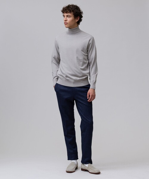 J.PRESS(ジェイプレス)の「【FLEX YARN】タートルネック ニット(ニット/セーター・メンズ・ライトグレー系/ブラック系/オリーブ系・MEDIUM/LARGE/X-LARGE)」の16枚目の写真