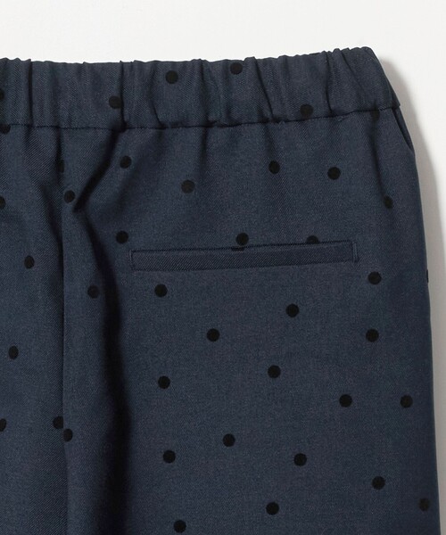A DAY IN THE LIFE UNITED ARROWS(アデイインザライフユナイテッドアローズ)の「フロッキードット イージー ワイドパンツ<A DAY IN THE LIFE>(その他パンツ・レディース・ブラック/ネイビー・S/M)」の6枚目の写真