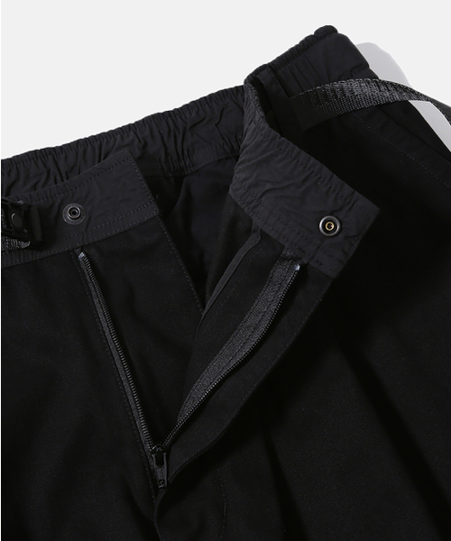 MOIF（モイフ）の「[AW26] ワイドミリタリーポケットパンツ / ウォッシュドブラック（その他パンツ・メンズ・その他・2(M)/3(L)/1(S)）」の6枚目の写真