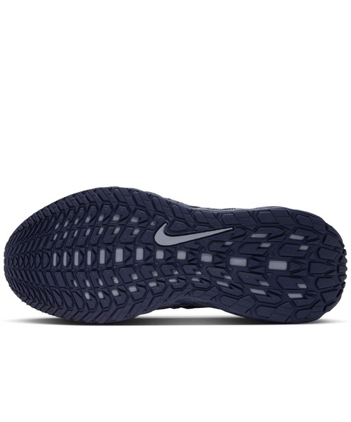 NIKE(ナイキ)の「ナイキ エイバ エッジ メンズシューズ / Nike Ava Edge Men's Shoes IM1973-005 Stealth(スニーカー・メンズ・グレー・28/27/26.5/29/26/25.5/25/27.5/24.5/28.5)」の2枚目の写真
