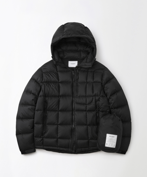 OUTSTANDING(アウトスタンディング)の「MUSCOVY DOWN MOUNTAIN BLOCK PARKA_BLACK(ダウンジャケット/コート・メンズ・その他・SMALL/MEDIUM/LARGE)」の1枚目の写真