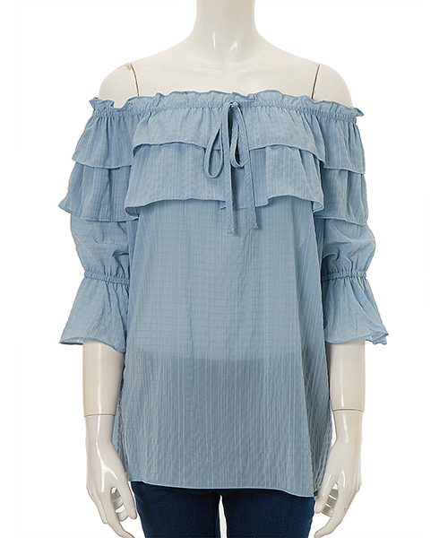fifth（フィフス）の「ティアードフリルギャザーオフショルブラウス（シャツ/ブラウス・レディース・ホワイト/ベージュ/サックスブルー/ブラック・MEDIUM）」の6枚目の写真