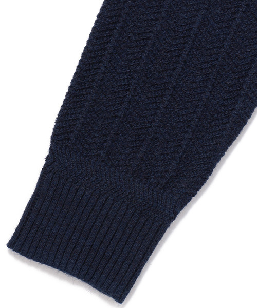 MEN'S BIGI(メンズビギ)の「ラウンドカラー ニットジャケット/HEAT SOFT(カーディガン/ボレロ・メンズ・ネイビー/グレー/トリコロール/ボルドー・S/M/L)」の11枚目の写真