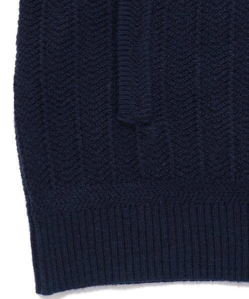 MEN'S BIGI(メンズビギ)の「ラウンドカラー ニットジャケット/HEAT SOFT(カーディガン/ボレロ・メンズ・ネイビー/グレー/トリコロール/ボルドー・S/M/L)」の9枚目の写真