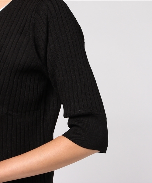 ottilie（オティーリエ）の「リブニットカーディガン（カーディガン/ボレロ・レディース・オフホワイト/ブラック/モカ/グリーン/レッド/グレー・FREE）」の7枚目の写真