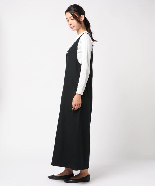 LOWRYS FARM(ローリーズファーム)の「Vアキサロペット 808818(サロペット/オーバーオール・レディース・ブラック/ベージュ/グレー・MEDIUM/LARGE)」の4枚目の写真