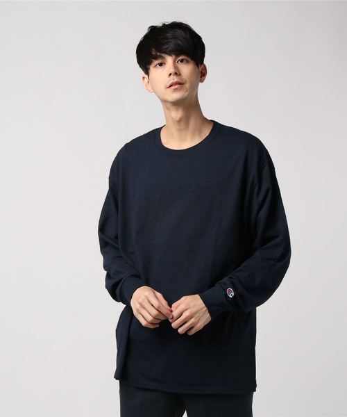 Champion(チャンピオン)の「Champion/チャンピオン オーバーサイズL/S TEE(Tシャツ/カットソー・メンズ・ホワイト/ブラック/ネイビー/レッド/杢グレー/ロイヤルブルー・SMALL/MEDIUM/LARGE/X-LARGE)」の5枚目の写真