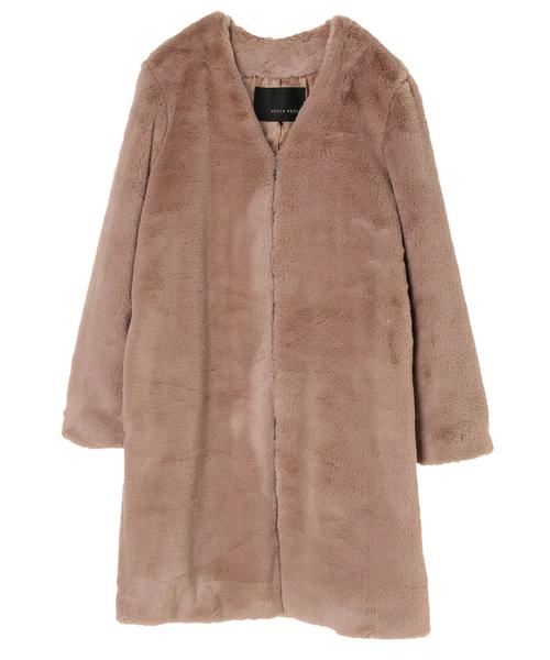 YECCA VECCA（イェッカヴェッカ）の「・エコファーコート（ダウンジャケット/コート・レディース・ベージュ/ブラウン・FREE）」の3枚目の写真