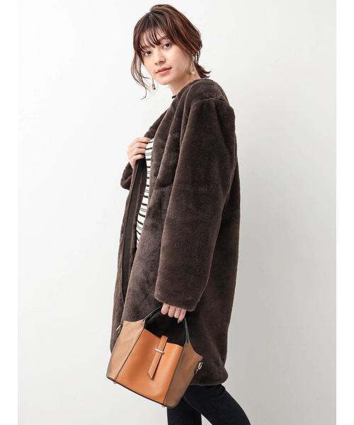 YECCA VECCA（イェッカヴェッカ）の「・エコファーコート（ダウンジャケット/コート・レディース・ベージュ/ブラウン・FREE）」の9枚目の写真