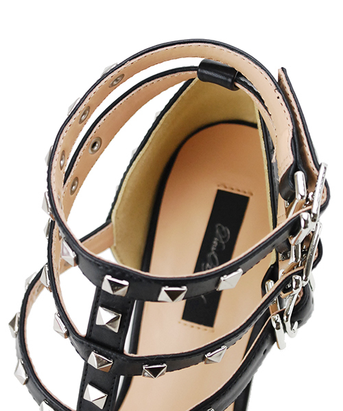 AMBIENT（アンビエント）の「スタッズグラディエーターサンダル（サンダル・レディース・ベージュ系その他/ブラック・35.5/22.5/36.5/23.5/37.5/24.5）」の9枚目の写真