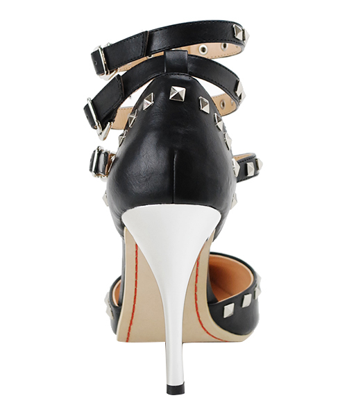 AMBIENT（アンビエント）の「スタッズグラディエーターサンダル（サンダル・レディース・ベージュ系その他/ブラック・35.5/22.5/36.5/23.5/37.5/24.5）」の10枚目の写真