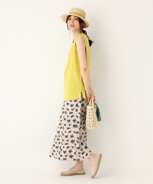 GLOBAL WORK（グローバルワーク）の「スラブテンジクノースリーブ【UVケア】/836570（Tシャツ/カットソー・レディース・ホワイト/ブラック/ベージュ/イエロー・MEDIUM/LARGE）」の8枚目の写真