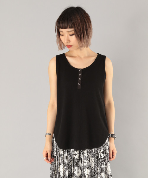 PAGEBOY(ページボーイ)の「フロントボタンワッフルタンク(タンクトップ・レディース・ブラック/ホワイト/キャメル・FREE)」の15枚目の写真