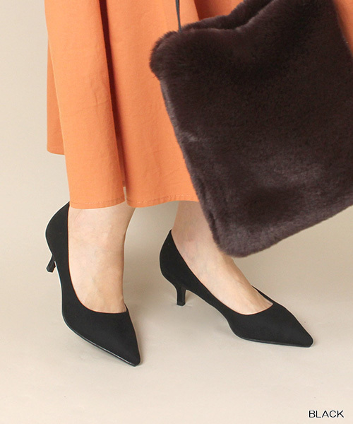 RANDA（ランダ）の「ストレスフリー/ポインテッドトゥベーシックレインパンプス（パンプス・レディース・ブラック/グレー/グリーン/プラム/ゴールド/パイソン/カーキ/ベージュ/ブラック系その他・21.5/22/22.5/23/23.5/24/24.5/25/25.5/21）」の2枚目の写真