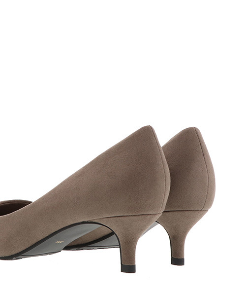 RANDA（ランダ）の「ストレスフリー/ポインテッドトゥベーシックレインパンプス（パンプス・レディース・ブラック/グレー/グリーン/プラム/ゴールド/パイソン/カーキ/ベージュ/ブラック系その他・21.5/22/22.5/23/23.5/24/24.5/25/25.5/21）」の11枚目の写真