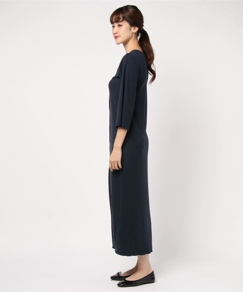 bijorie（ビジュリィ）の「スナップボタン／ロングワンピース（ワンピース・レディース・アイボリー/ネイビー・FREE）」の4枚目の写真