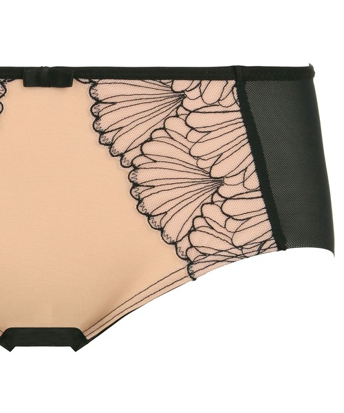 Triumph（トリンプ）の「天使のブラ スリムライン494 ボーイズレングス TR494 PT（ショーツ・レディース・ライトブルー/ブラック/ベージュ/ピンク・M/L）」の12枚目の写真