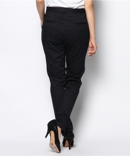 BEAMS LIGHTS Women's（ビームスライツ ウィメンズ）の「BEAMS LIGHTS / ウォッシャブル チノパンツ（チノパンツ・レディース・ベージュ/オリーブ/ネイビー・38/40/36）」の9枚目の写真