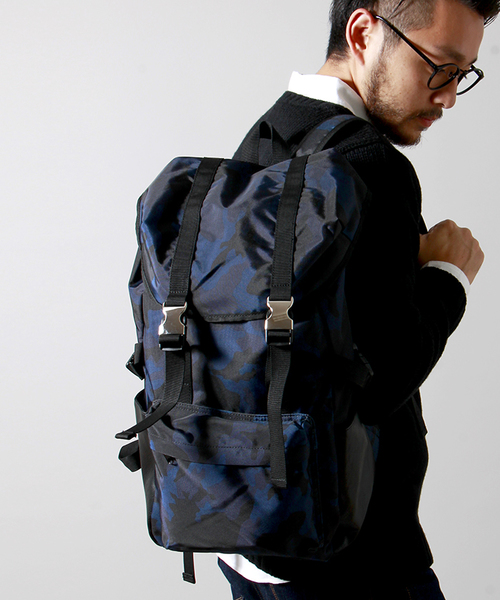 WEGO（ウィゴー）の「WEGO/ブラックバックパック（バックパック/リュック・メンズ・ブラック/その他1・FREE）」の2枚目の写真