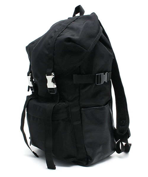 WEGO（ウィゴー）の「WEGO/ブラックバックパック（バックパック/リュック・メンズ・ブラック/その他1・FREE）」の6枚目の写真