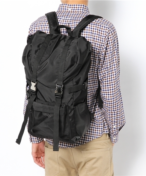 WEGO（ウィゴー）の「WEGO/ブラックバックパック（バックパック/リュック・メンズ・ブラック/その他1・FREE）」の3枚目の写真